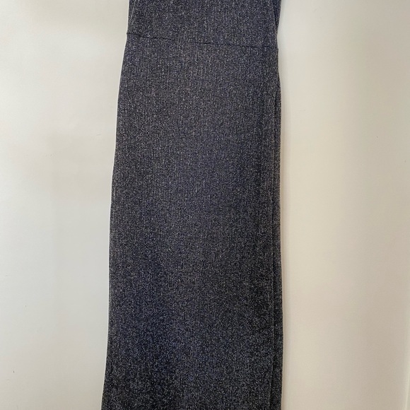 Black and metallic dress - Picture 4 of 10